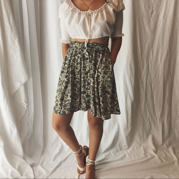 Zara Dresses & Skirts - ZARA/ silk floral skirt